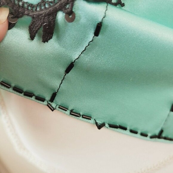 Vintage Bebe Liquid Satin Silk Camisole Top Beaded Sequins Velvet Trim Sz Med - Picture 7 of 13